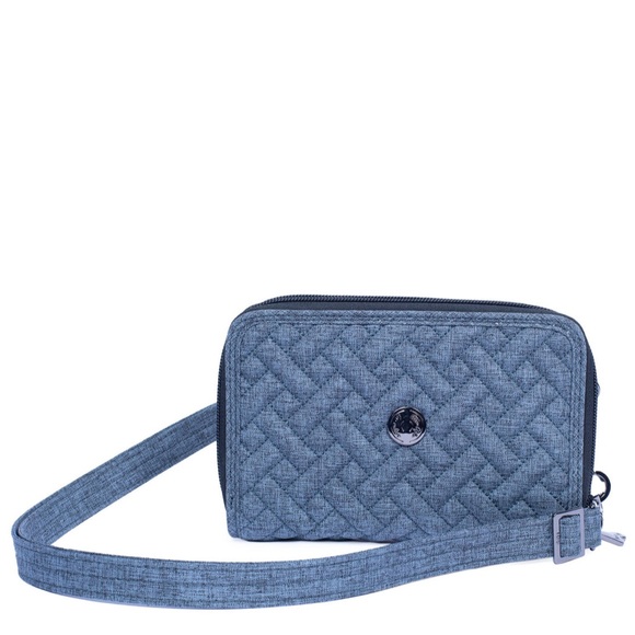 Lug Quickstep Convertible Wallet Crossbody Wristlet NWT - Picture 2 of 15